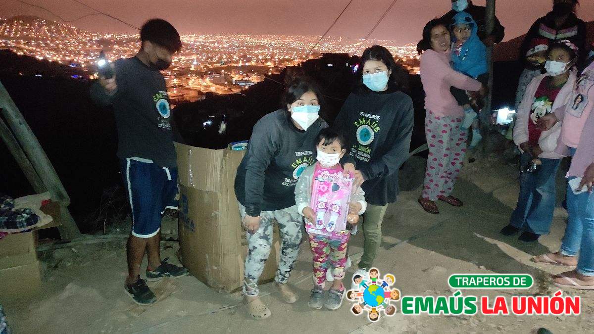 ¡Libera espacio y ayuda! Recolección de ropa usada en Chilca