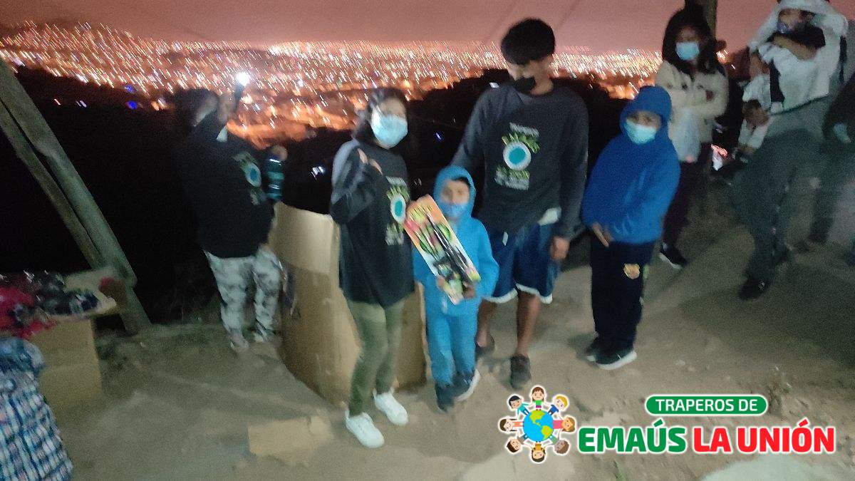 Recolección de Ropa Usada en Independencia: ¡Dona y Transforma Vidas!